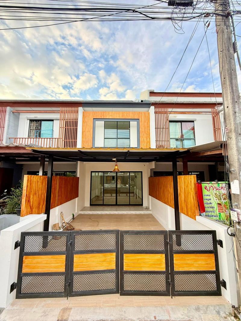 Golden Ville 5